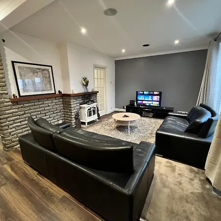 Cozy 3 Bedroom House, Greenwich, London Abbey Wood Exterior photo