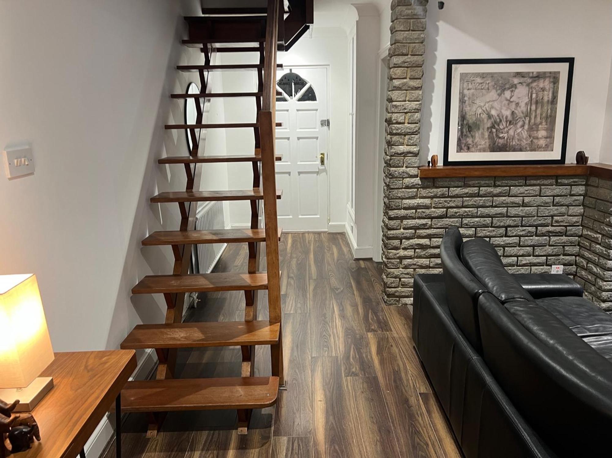 Apartment Cozy 3 Bedroom House, Greenwich, London *