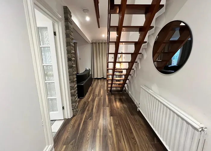 Cozy 3 Bedroom House, Greenwich, London